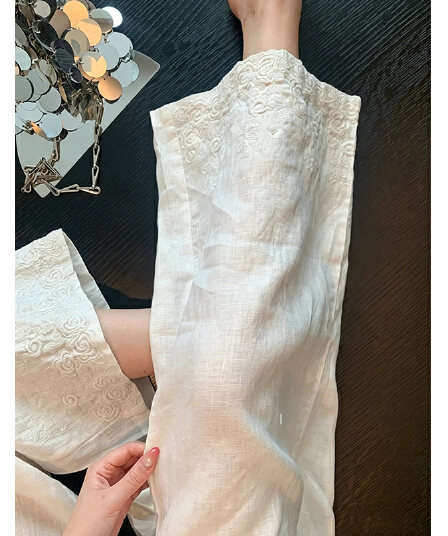 화이트 자카드 자수 라미 와이드 레깅스 바지 2026 새로운 느긋한 바람 느슨함 센스 루즈핏 다용도 캐주얼 바지