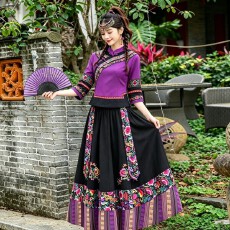 批发少数民族<b class='q'>服装</b>女套装贵州苗族刺绣<b class='q'>演出</b>服复古日常旅拍民族风长裙秋