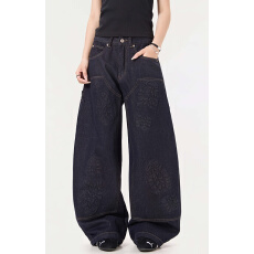 批发实拍美式高街原色鞋印设计感弯刀牛仔裤女<b class='q'>宽松</b>直筒情侣伐木工装裤