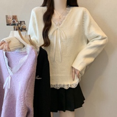 批发实拍~大码蕾丝花边V领系带针织毛衣<b class='q'>秋</b>冬新款胖mm宽松显瘦上衣