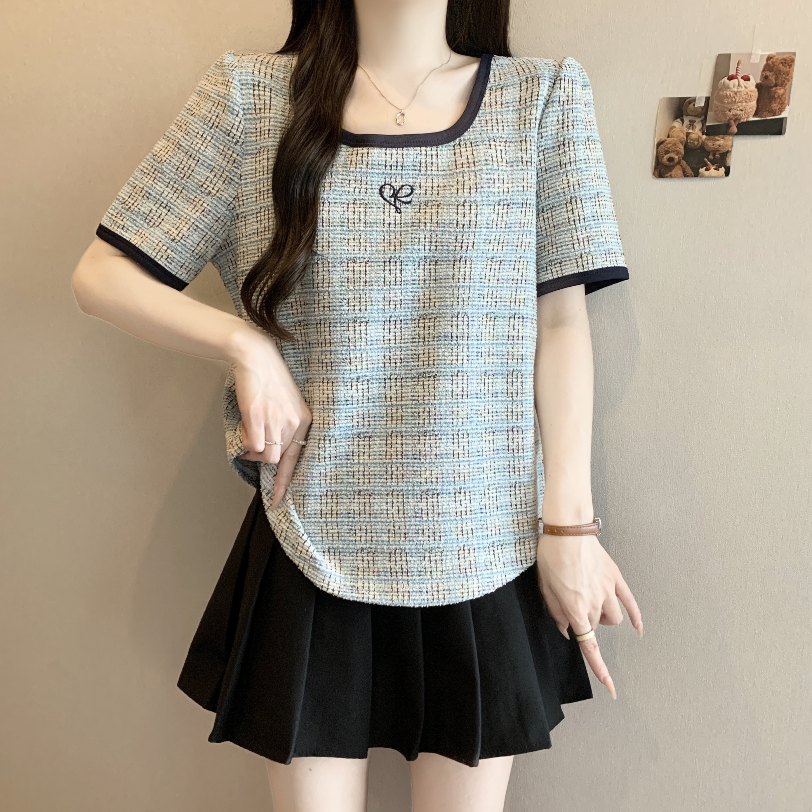 실사 빅 사이즈 작은 샤넬 스타일 티셔츠 마이크로 지방 mm 배색 광장 칼라 반팔 여름 새로운 달콤함 활력 맨위