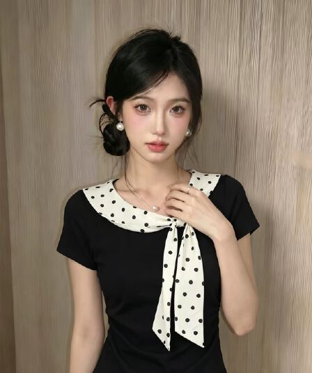 빅 사이즈 프랑스식 그는 벤 천 금빛 바람 반팔 티셔츠 여름 검정색 도트 무늬 나비 매듭 슬림해 보이는 티셔츠 맨위