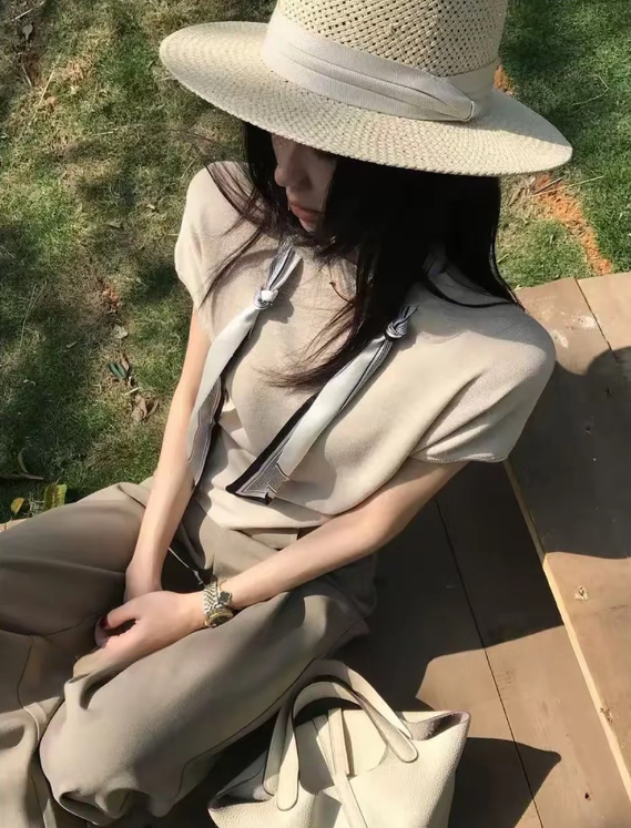 2026 여름 지방 mm 한 부서 프랑스식 스카프 레이스업 라운드 넥 긍정적 인 어깨 반팔 여성 디자인 센스 작은 대중 몸매 가꾸기 맨위
