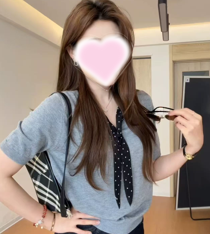 2026 지방 mm 프랑스식 품격 도트 무늬 리본 V넥 반팔 티셔츠 여성 여름 고급 센스 슬림해 보이는 다용도 맨위