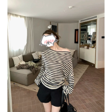 批发2026入<b class='q'>秋</b>新款微胖MM韩系条纹一字领露肩针织衫女休闲百搭显瘦上衣