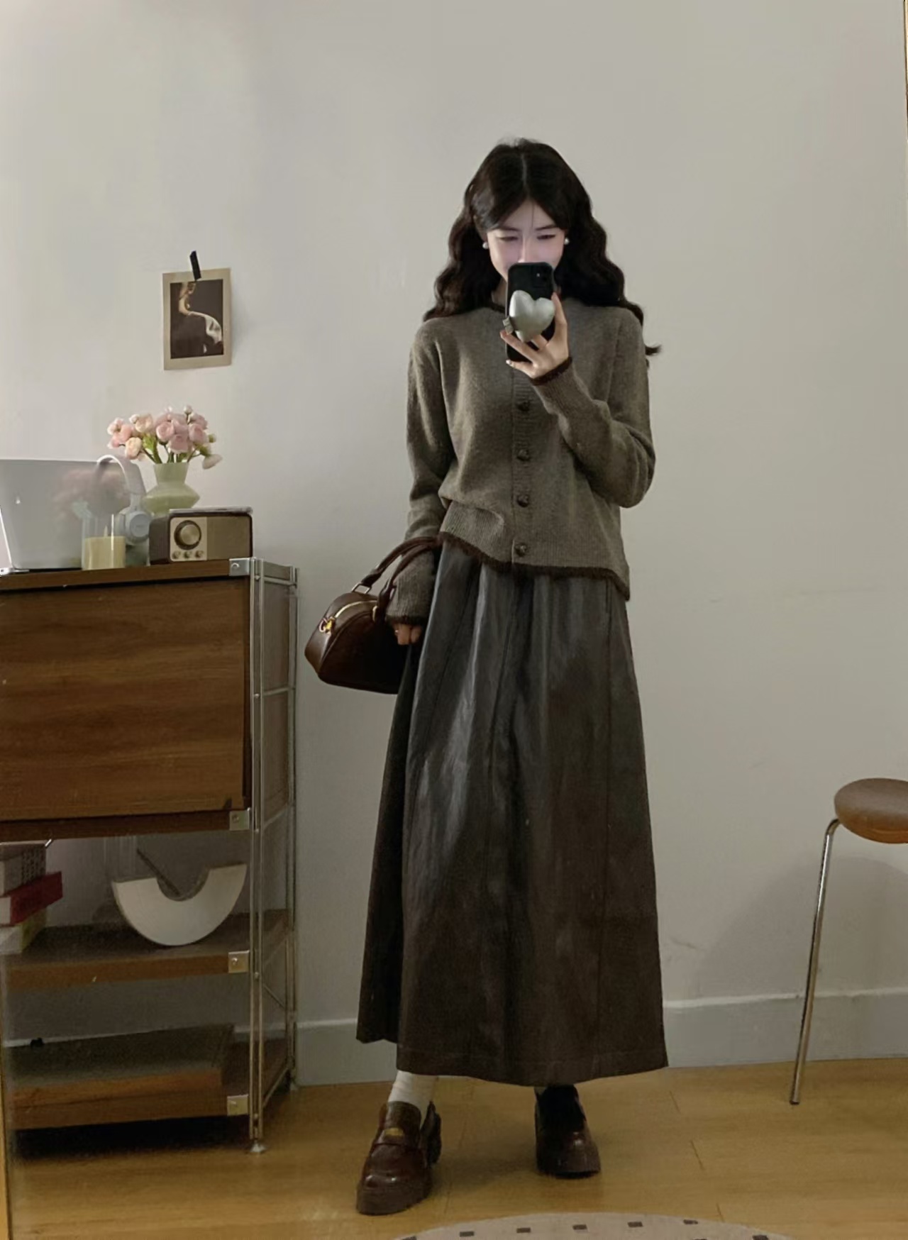 실사 새로운 빅 사이즈 하이웨이스트 슬림해 보이는 출퇴근 도루 센스 중간 길이 표지 넓적 다리 우산 치마 반신 스커트