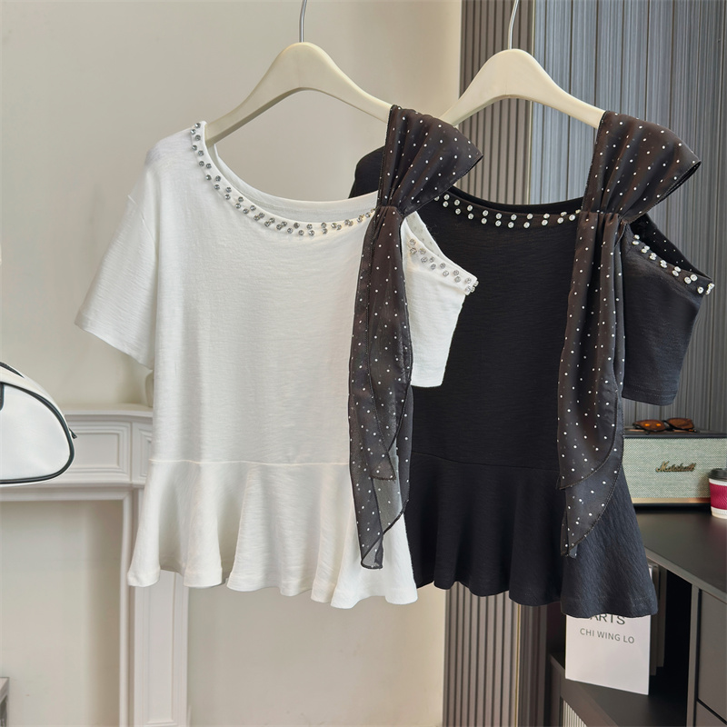 RY2103# 实拍大码女装法式独特设计感斜肩重工钉钻波点飘带显瘦时尚上衣