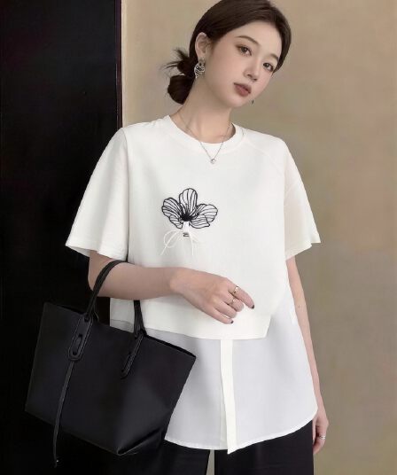 실사 빅 사이즈 여성 의류 여름 달콤함 루즈핏 캐주얼 바람 패션 풀오버 패션 꽃 프린트 페이크 레이어드 맨위