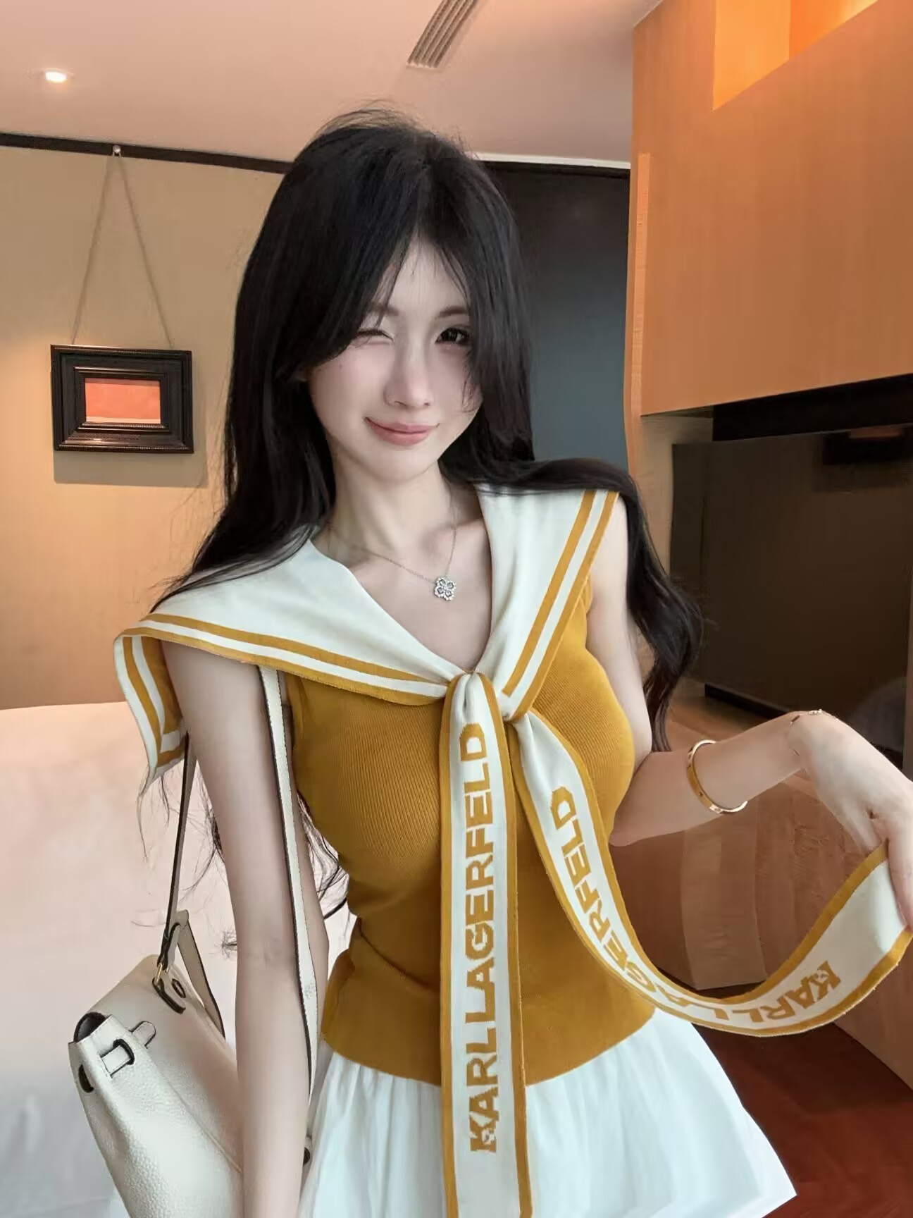 FA33017# 新款学院风撞色海军领字母无袖针织衫女+花苞半身裙套装女 服裝批發女裝批發服飾貨源