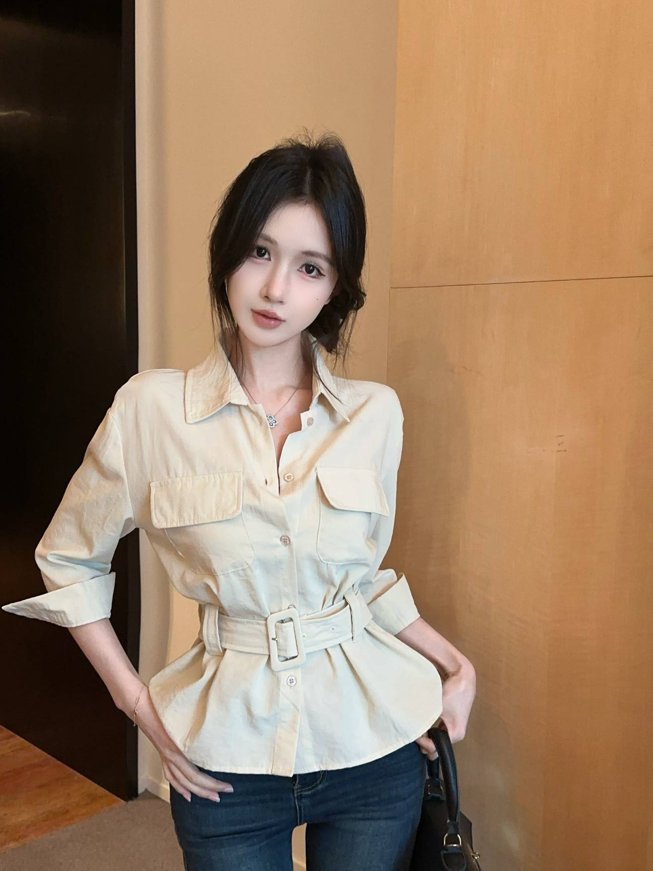 FA36937# 新款纯欲辣妹重工设计感双口袋饰衬衫女，配腰带 服裝批發女裝批發服飾貨源