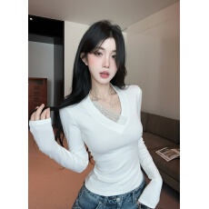 批发实拍 新款V领拼接蕾丝交叉修身显瘦内搭上衣长袖<b class='q'>T</b>恤女