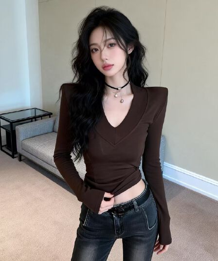 실사 봄 섹시함 순수한 욕망 V넥 순면 허리 수축 슬림해 보이는 다용도 어깨 패드 맨위 티셔츠 여성