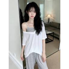 批发实拍 新款V领蝙蝠袖<b class='q'>宽松</b>大版T恤+美背<b class='q'>内衣</b>+松紧腰长裤三件套女