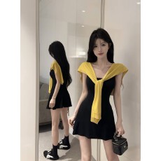 批发实拍 新款小个子收腰显瘦背心<b class='q'>连衣裙</b>女，带胸垫+披肩
