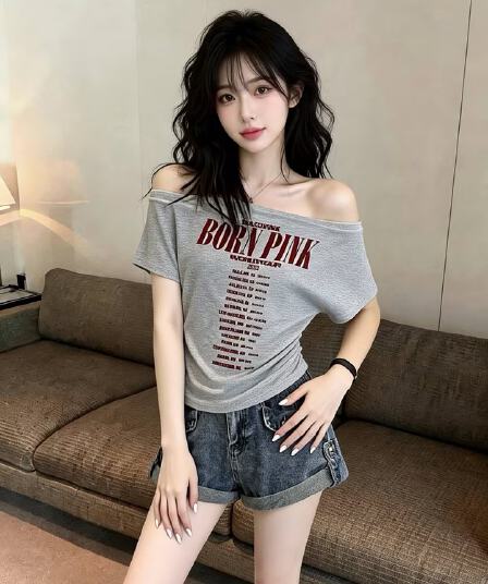 실사 새로운 순수한 욕망 핫걸 비스듬한 어깨 알파벳 프린트 반팔 티셔츠 다용도 전후 둘 착용 ins 맨위 여성