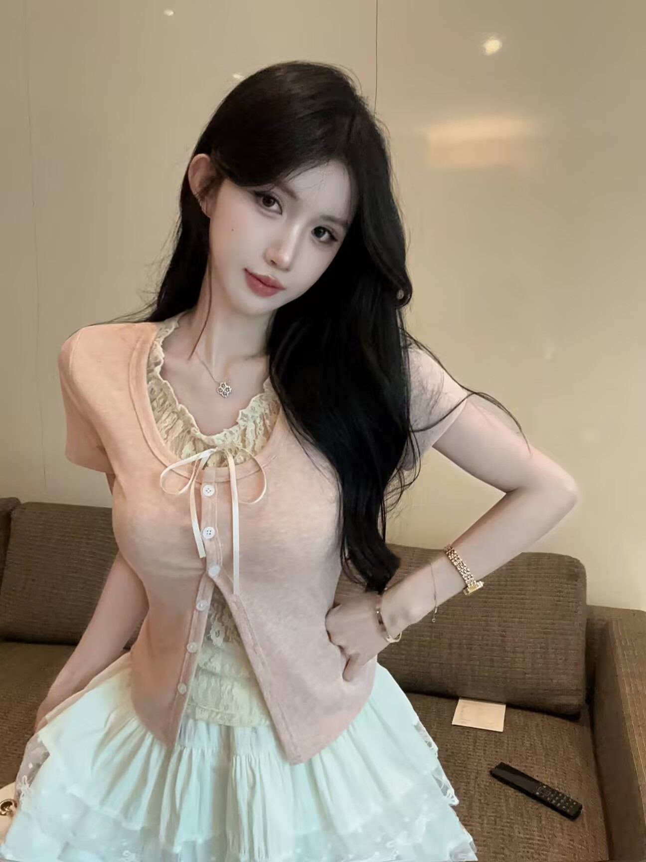 실사 새로운 순수한 욕망 핫걸 디자인 센스 페이크 레이어드 라운드 넥 나비 매듭 레이스 반팔 맨위 여성
