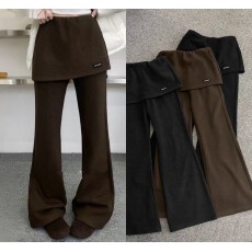 批发欧洲站2026新<b class='q'>设计</b>感假两件屁帘百搭显瘦加绒加厚羊绒裤微喇裤