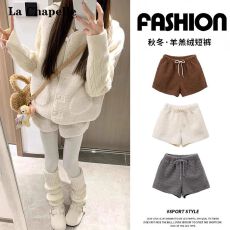 批发韩系东大门 ins羊羔绒<b class='q'>短裤</b>女春秋冬季2026高腰设计感休闲毛绒热裤