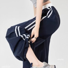 批发韩系美式弯刀<b class='q'>运动</b>裤女款春夏2026新款<b class='q'>休闲</b>直筒宽松阔腿香蕉卫裤