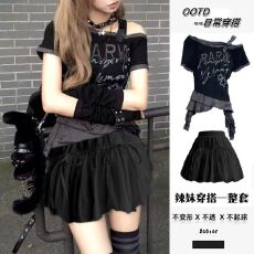 批发夏季韩版高级感斜肩t恤女修身拼接短袖上衣+高腰黑色半身<b class='q'>裙</b>两件套
