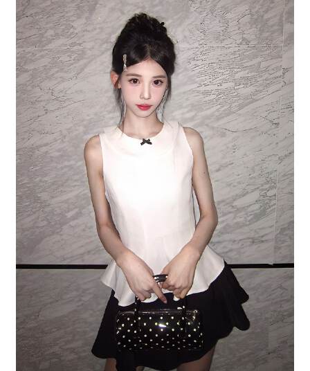 miu 부서 ootd 전체 집합 나비 매듭 민소매 맨위 검정색 반 스커트 여성 여름 고유 한 아름다운 착용 가져 가라. 세트