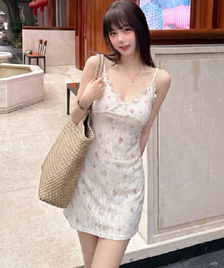 프랑스식 연인 꽃무늬 슬립 여성 드레스 여름 새로운 부드러운 달콤함 몸매 가꾸기 슬림해 보이는 순수한 욕망 타이트 스커트 미니 스커트