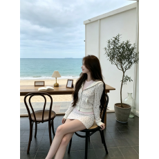 批发韩系甜美碎花短款<b class='q'>卫衣</b>套装秋印花连帽外套碎花半裙修身显瘦两件套