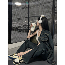 批发时尚辣妹宽松短款<b class='q'>牛仔</b>外套女<b class='q'>高腰</b>阔腿长裤套装两件套潮