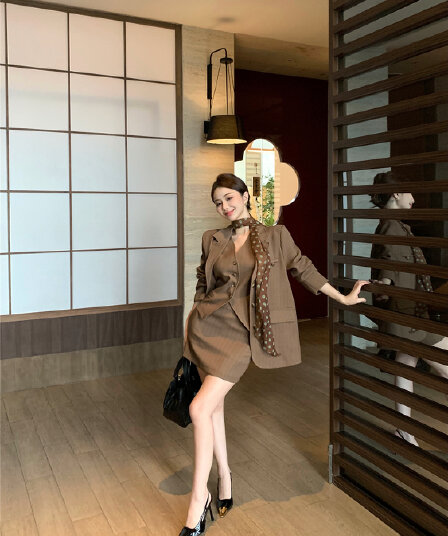실사 한국 스타일 품격 베스트 블레이저 고급 미니 스커트 여성 의류 로얄 자매 출퇴근 패션 세트 트렌디