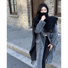 批发秋冬气质高级感赫本风中长款夹棉呢子<b class='q'>大</b>衣<b class='q'>女</b>配保暖围脖