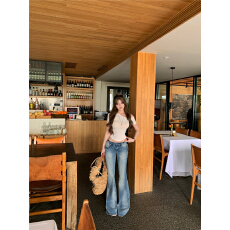 批发实拍 斜肩不对称露肩基础<b class='q'>修身</b>短袖T恤女复古低腰微喇<b class='q'>修身</b>牛仔<b class='q'>裤</b>潮