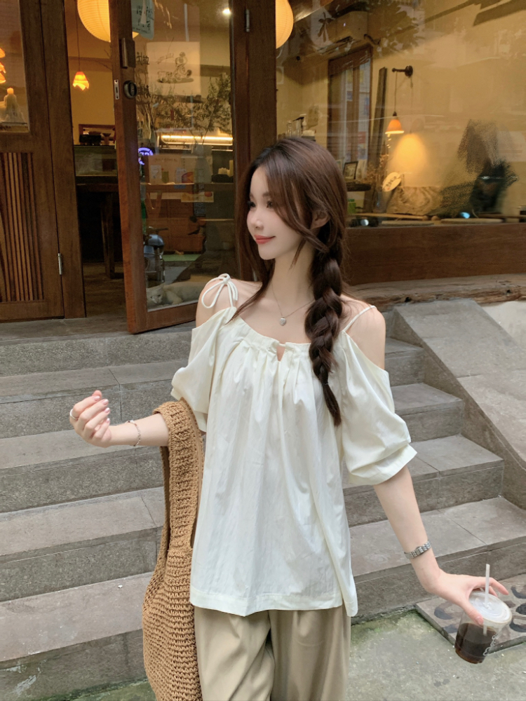 실사 정가 한 부서 오프숄더 슬립 반팔 여성 셔츠 품격 루즈핏 표지 고기 슬림해 보이는 다용도 오프숄더 맨위