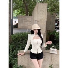 批发实拍 沪上千金 重工立体裁剪钩扣收腰假两件小立领<b class='q'>西装</b>外套上衣