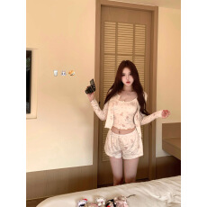 批发实拍 假日幸福线 家居服<b class='q'>开衫</b>+吊带+短裤三件套