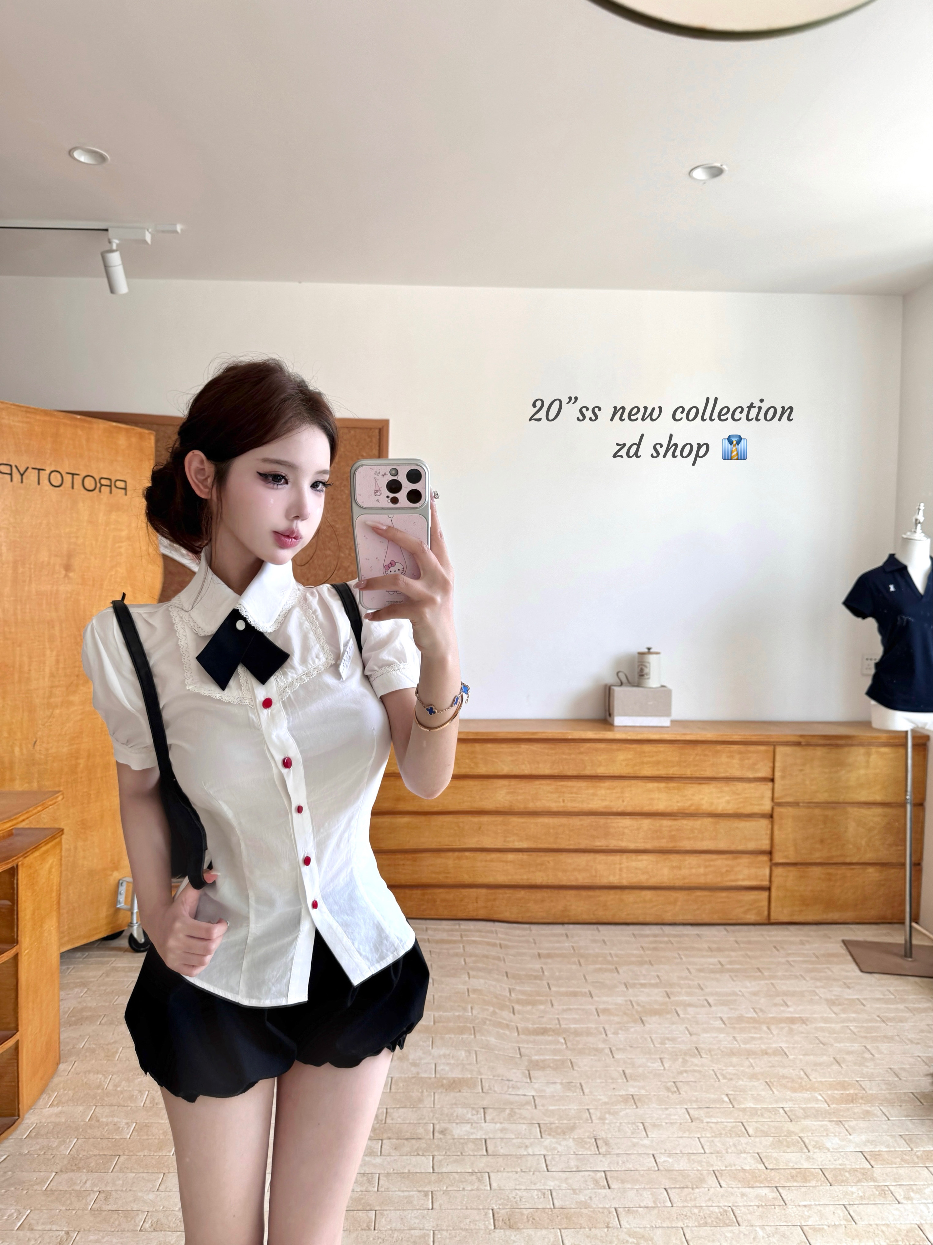 실사 달콤함 소녀 센스 더블 색상 배색 레이스 칼라 학원 스타일 셔츠 나비 넥타이 배지 꽃밭 랜턴 바지