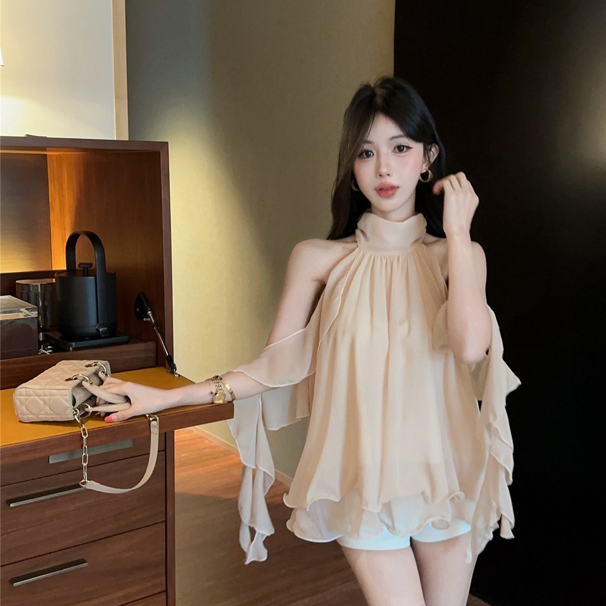 실사 분위기 센스 행침 목 오프숄더 쉬폰 블라우스 프랑스식 프릴 Chic 맨위