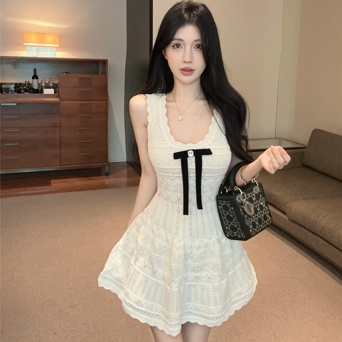 실사 정가 부드러운 바람 화이트 니트 드레스 봄비 허리 수축 한 마디 니트 슬립 미니 스커트