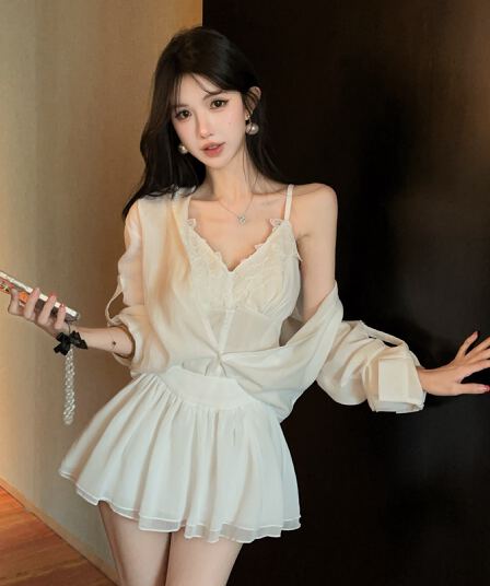 실사 정가 품격 화이트 패치워크 페이크 레이어드 레이스 슬립 자외선 차단 중간 소매 여성 셔츠 반신 미니 스커트 세트
