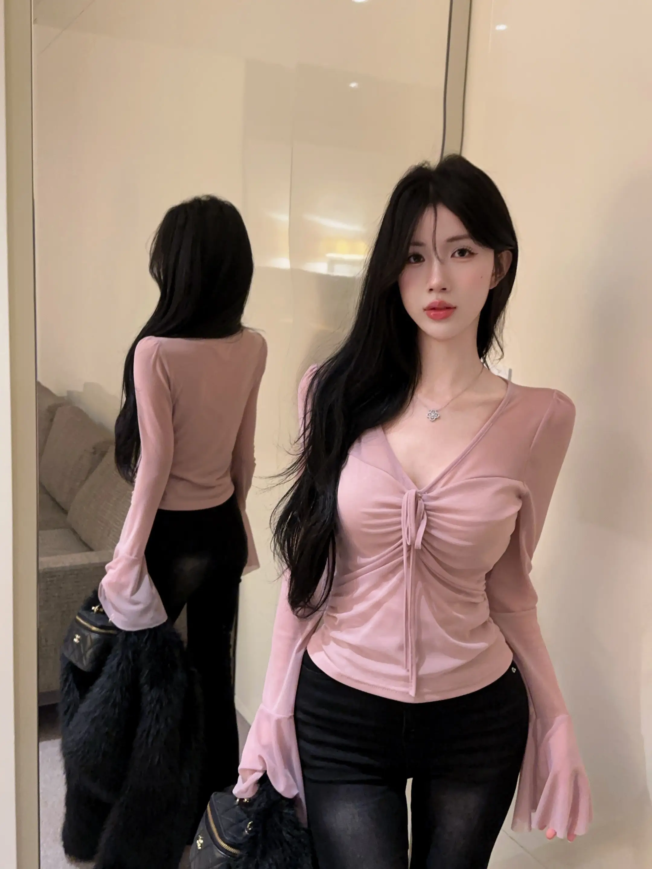 핑크 V넥 허리 조임 니트 상세 이미지 7