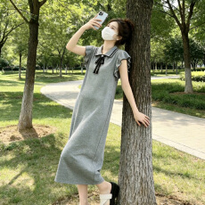 实拍夏新款孕妇裙小众设计感休闲显瘦遮肉中长款连衣裙短袖女