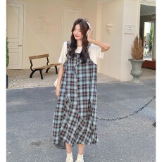 批发实拍<b class='q'>孕妇装</b>格子连衣裙女夏季新款韩系气质松弛感假两件拼接吊带裙