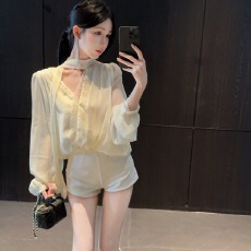 批发实拍实价 V领蕾丝花边拼<b class='q'>雪纺</b>法式飘带小衫上衣短<b class='q'>裤</b>女秋时尚套装