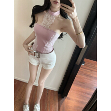 实拍实价 挂脖睫毛蕾丝拼接纯欲抹胸上衣腰带短裤女春时尚套装