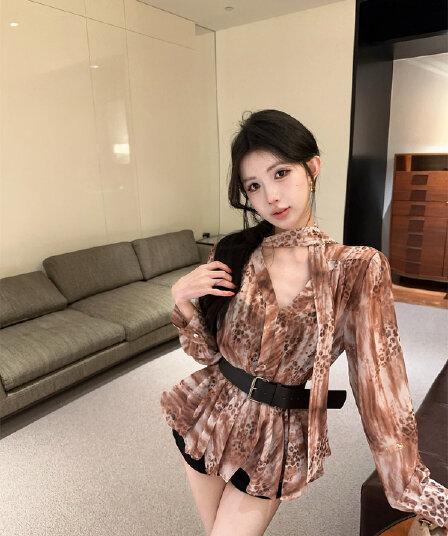 실사 정가 꽃무늬 버블 긴팔 프랑스식 여성 셔츠 봄 레이스업 나비 매듭 쉬폰 블라우스 벨트 포함