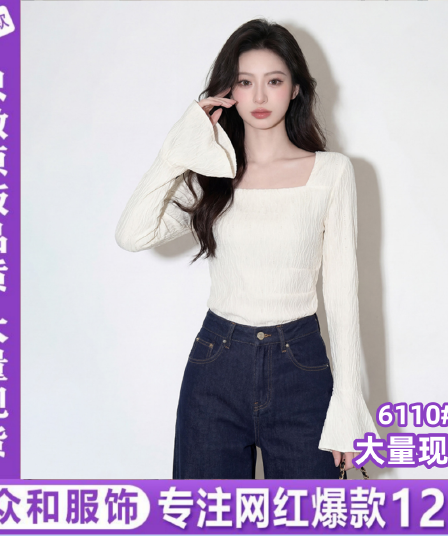 올해 인기 질감 센스 광장 칼라 긍정적 인 어깨 긴팔 티셔츠 여성 2026 봄 여름 새로운 불규칙 나팔 소매 맨위
