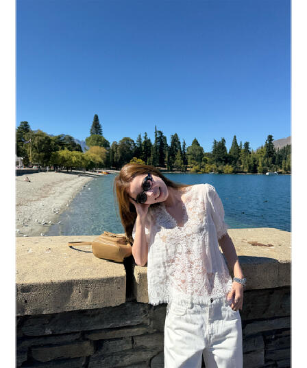 eewen la mode 무거운 작업 센스 레이스 라미 패치워크 반팔 슬림해 보이는