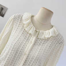 批发法式荷叶边娃娃领<b class='q'>镂空</b>勾花长袖蕾丝<b class='q'>衫</b>女秋冬季洋气减龄单排扣上衣