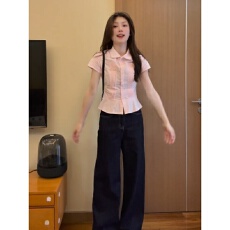 批发韩系减龄粉色压褶小个子短袖衬衫女夏2026新款正肩收腰荷叶边上衣