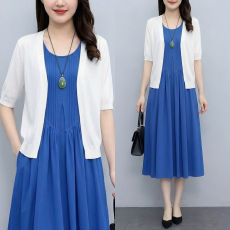 批发实拍夏季气质<b class='q'>圆领</b>褶皱大摆连衣裙 + <b class='q'>针织</b><b class='q'>开衫</b>两件套 显瘦减龄套装