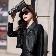 批发PU皮衣套装裙<b class='q'>女</b>爆款短款皮夹克时尚外套洋气显瘦短裙两件套装